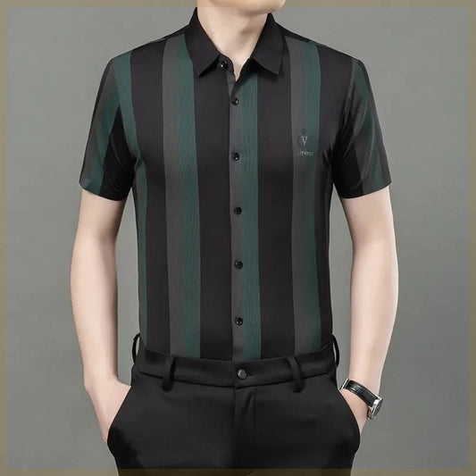 2025 Slim striped men's short-sleeved shirt